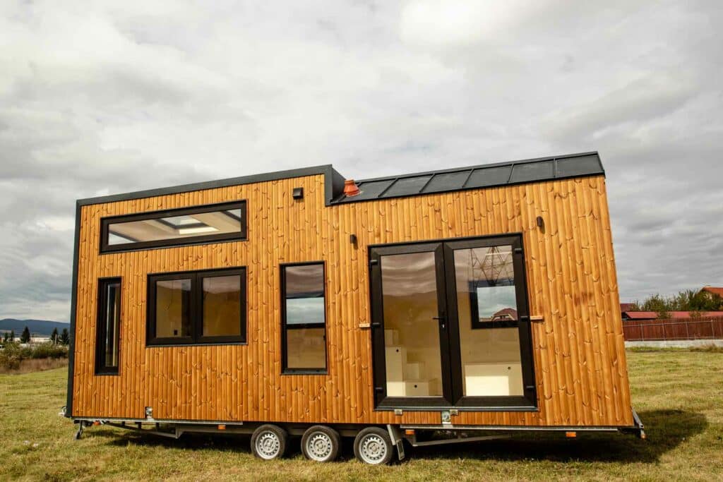 Tiny house en bois sur remorque