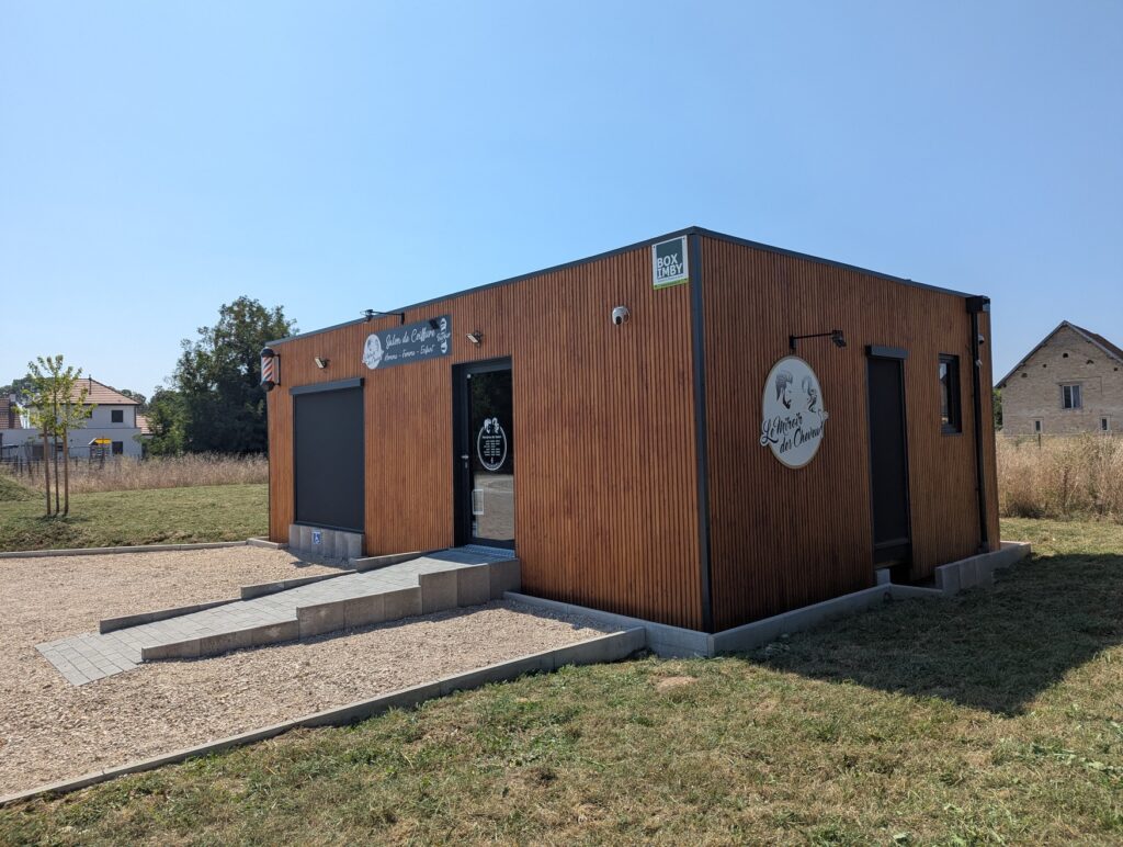 Studio de jardin Boximby aménagé en local professionnel